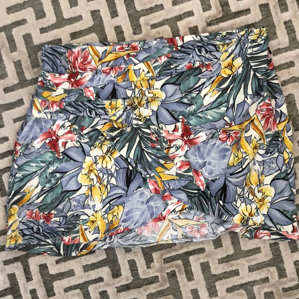 Zara Printed mini skirt